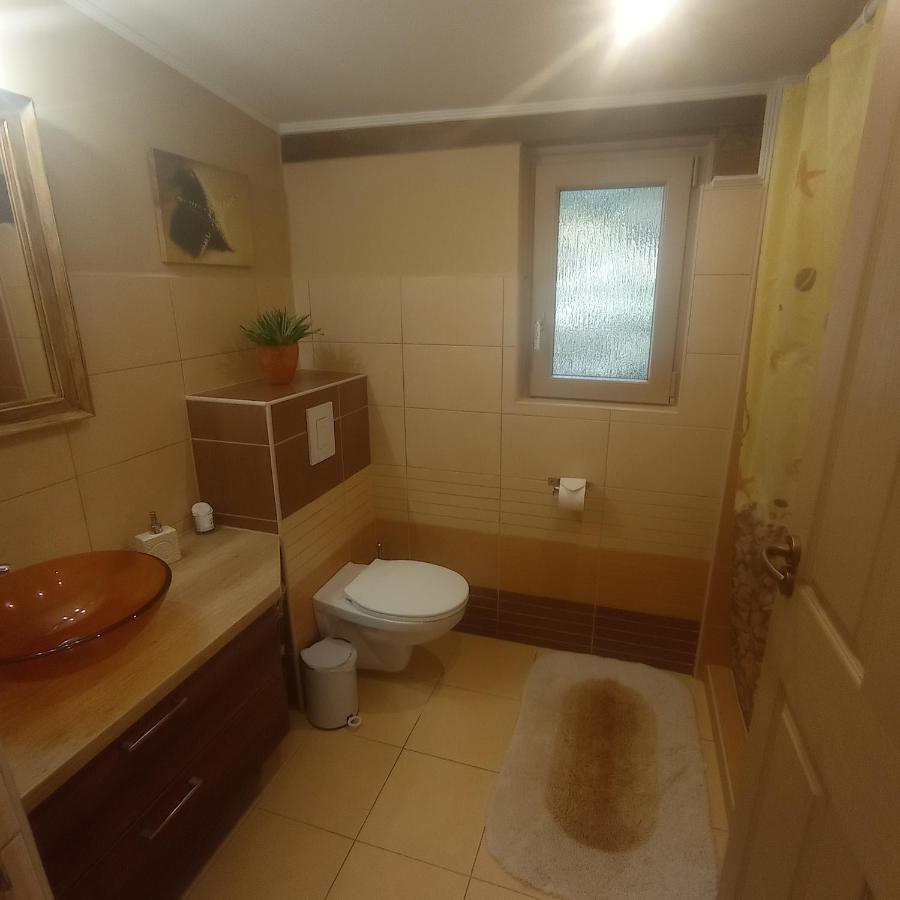 Rozsa Apartman Alsóörs Zewnętrze zdjęcie